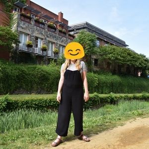 Black Flowy Jumpsuit Overalls (with pockets)